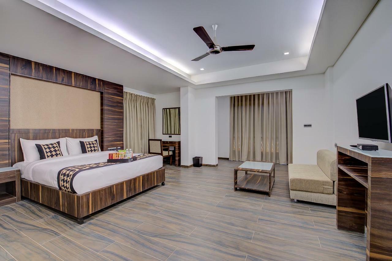 Collection O 30010 Calangute 3*